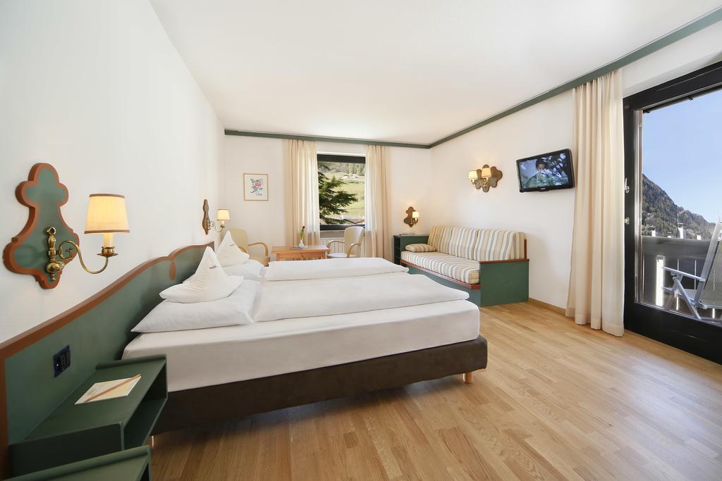 Parkhotel Tirolerhof Lagundo Szoba fotó
