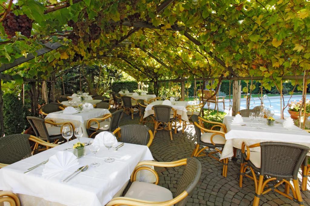Parkhotel Tirolerhof Lagundo Kültér fotó